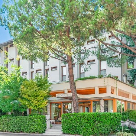 Albergo Sorriso Darfo Boario Terme Exterior photo
